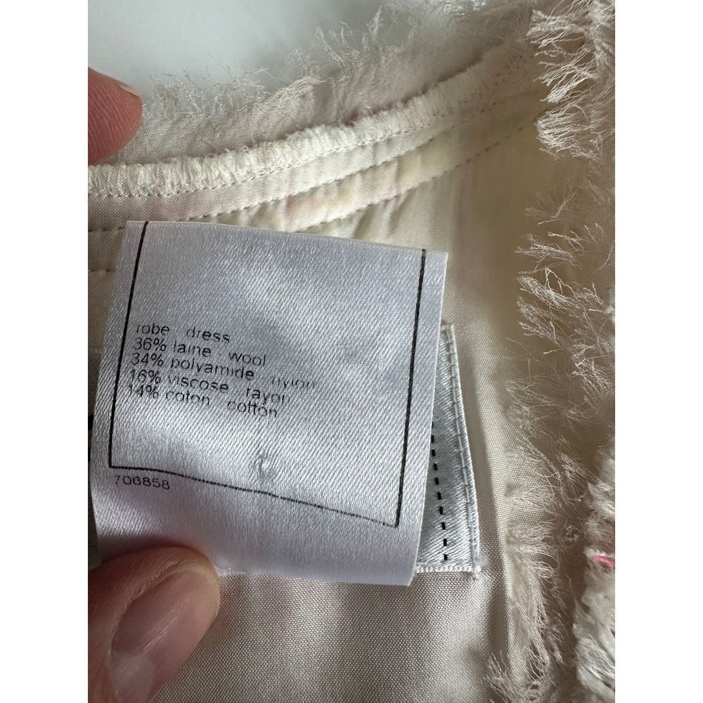 Authenticated Chanel Vintage 2004 PINK/CREAM Tweed Multicolor Dress Size 36 - Picture 6 of 11